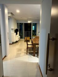 1 Canberra (D27), Condominium #374998531